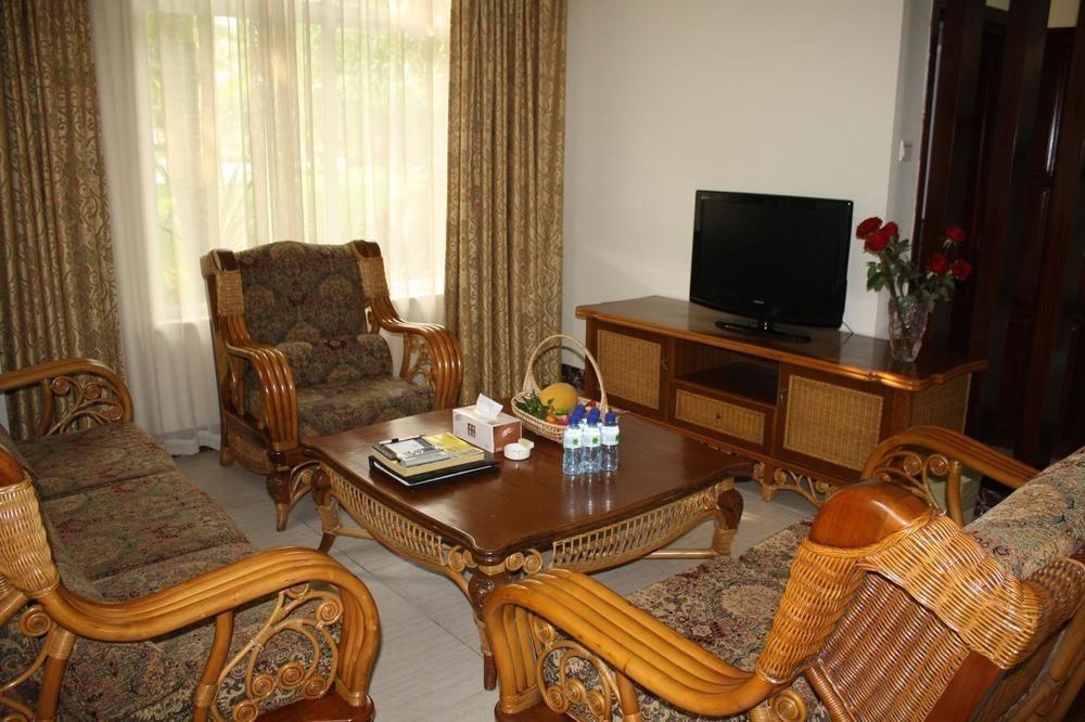 Island Forest Seaview Hotel Qionghai Bagian luar foto