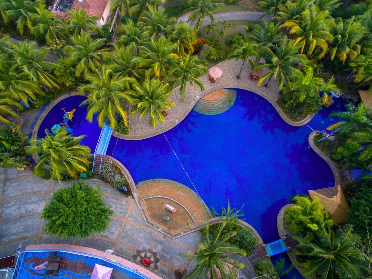 Island Forest Seaview Hotel Qionghai Bagian luar foto